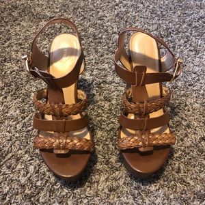 Express summer wedges size 8